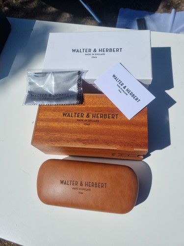 Walter herbert brille - &,